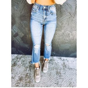 Texas Size Bling Boutique- Women’s Lizzie High Rise Crop Step Chew Jeans